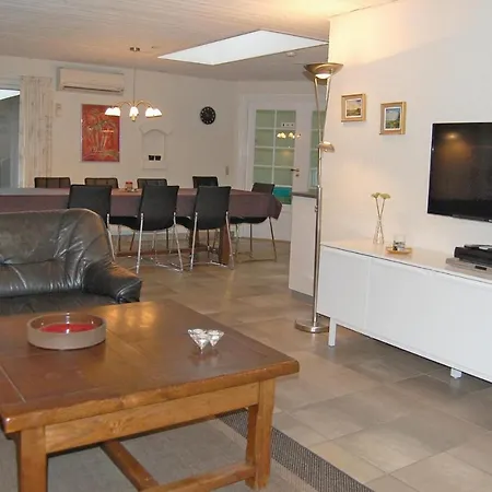 5 Bedroom Pet Friendly In Blavand 度假居
