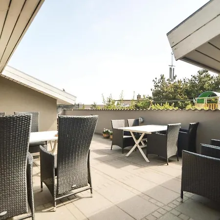 Dom wakacyjny 5 Bedroom Pet Friendly In Blavand